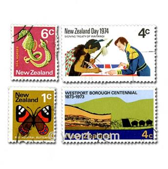 NOUVELLE ZELANDE : pochette de 100 timbres (Oblitérés)
